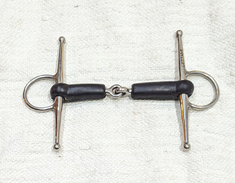 full cheek snaffle, rubber single jointed mouthpiece