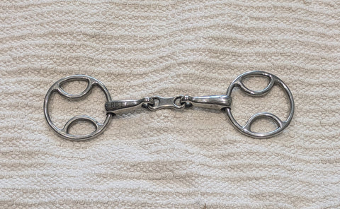 4" Wilkie / bevel small ring snaffle, single joint (2756)